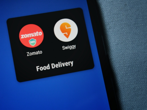 Zomato, Swiggy Mulling To Approach GST Officials Over Tax Notice