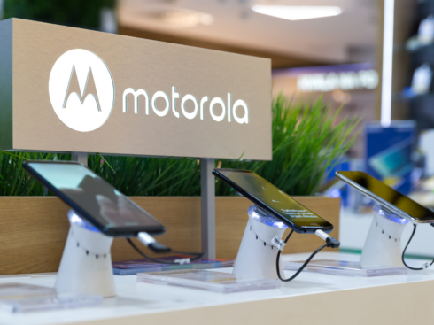 Lenovo-Owned Motorola Aims To Double Smartphone Exports From India